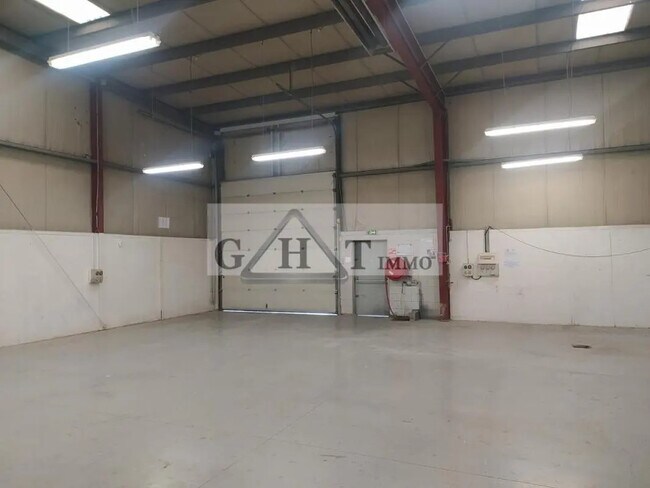 Plus de détails pour Différents types d’espaces à louer