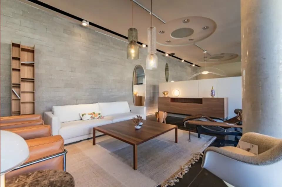 Local commercial dans Avignon à vendre Photo intérieure– Image 1 sur 7