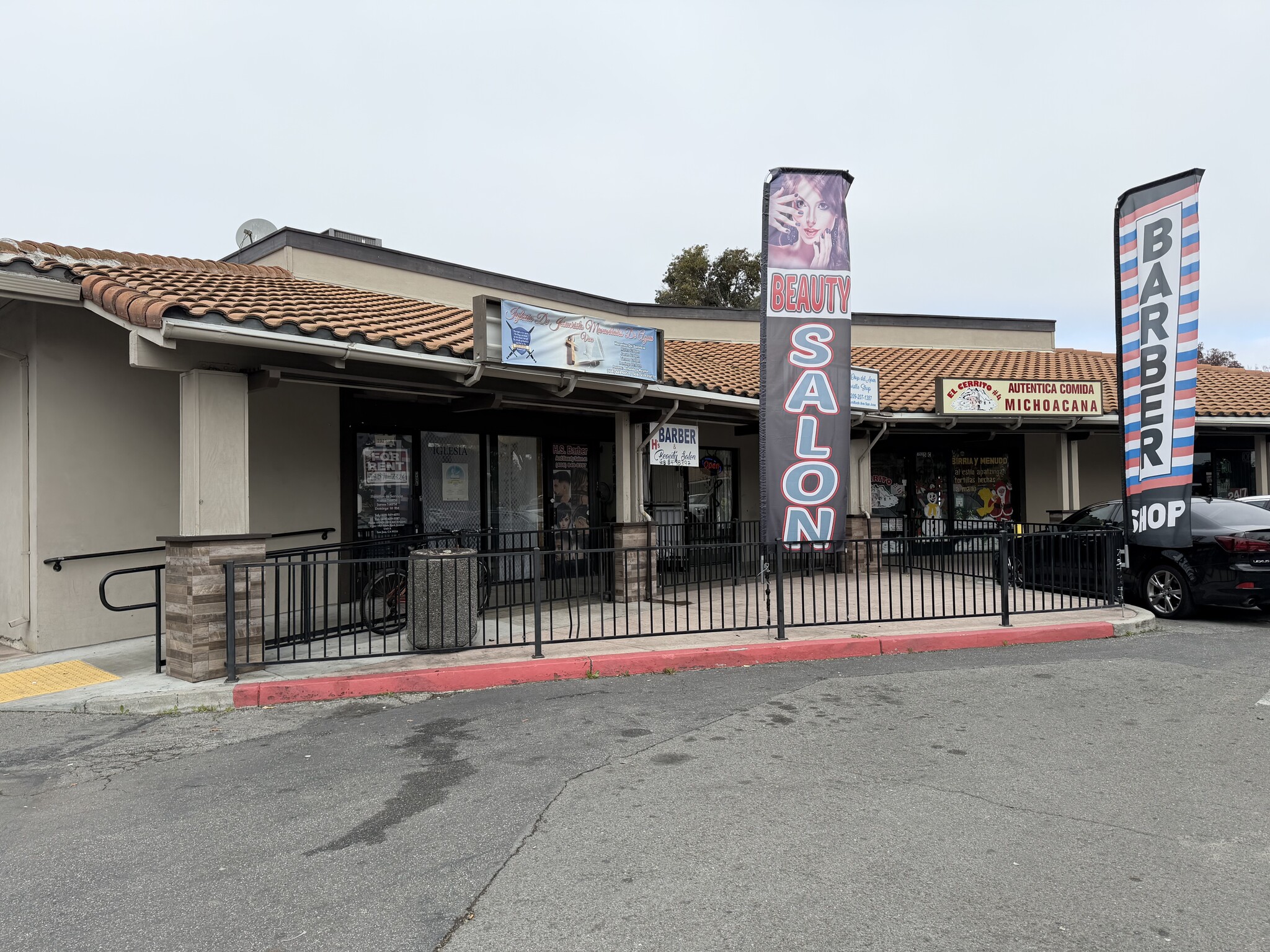 1939 Alum Rock Ave, San Jose, CA à louer Photo intérieure– Image 1 sur 2