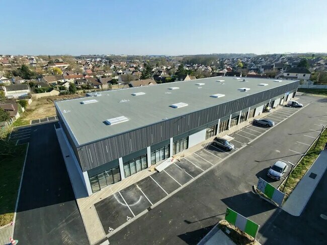 Plus de détails pour Local commercial à louer