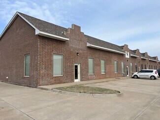 Plus de détails pour 1421 S Fretz Dr, Edmond, OK - Local d'activités à louer