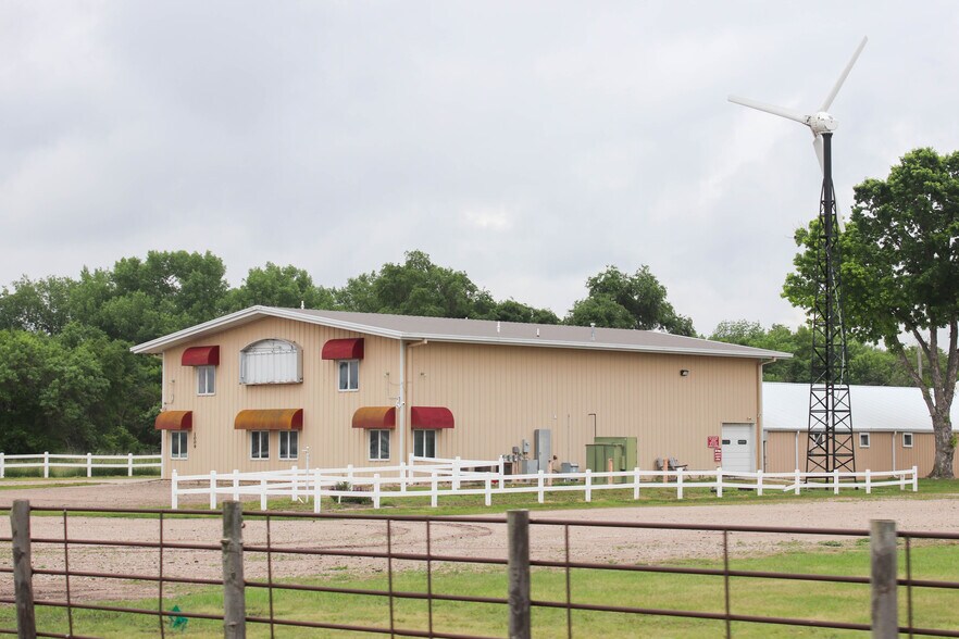 1009 E Stolley Park Rd, Grand Island, NE à vendre - Photo de l’immeuble – Image 1 sur 1