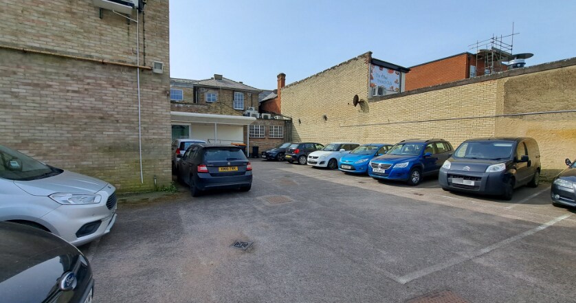 35 High St, Biggleswade à louer - Photo de l’immeuble – Image 2 sur 2