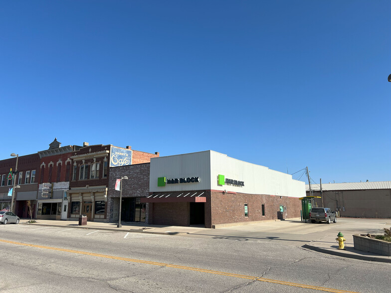 119 S Washington Ave, Wellington, KS à vendre - Photo principale – Image 1 sur 1