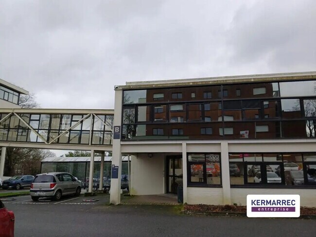 Plus de détails pour Bureau à louer