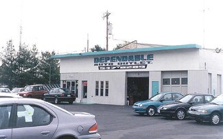 Plus de détails pour 351 Lincoln Hwy, Fairless Hills, PA - Local commercial à vendre