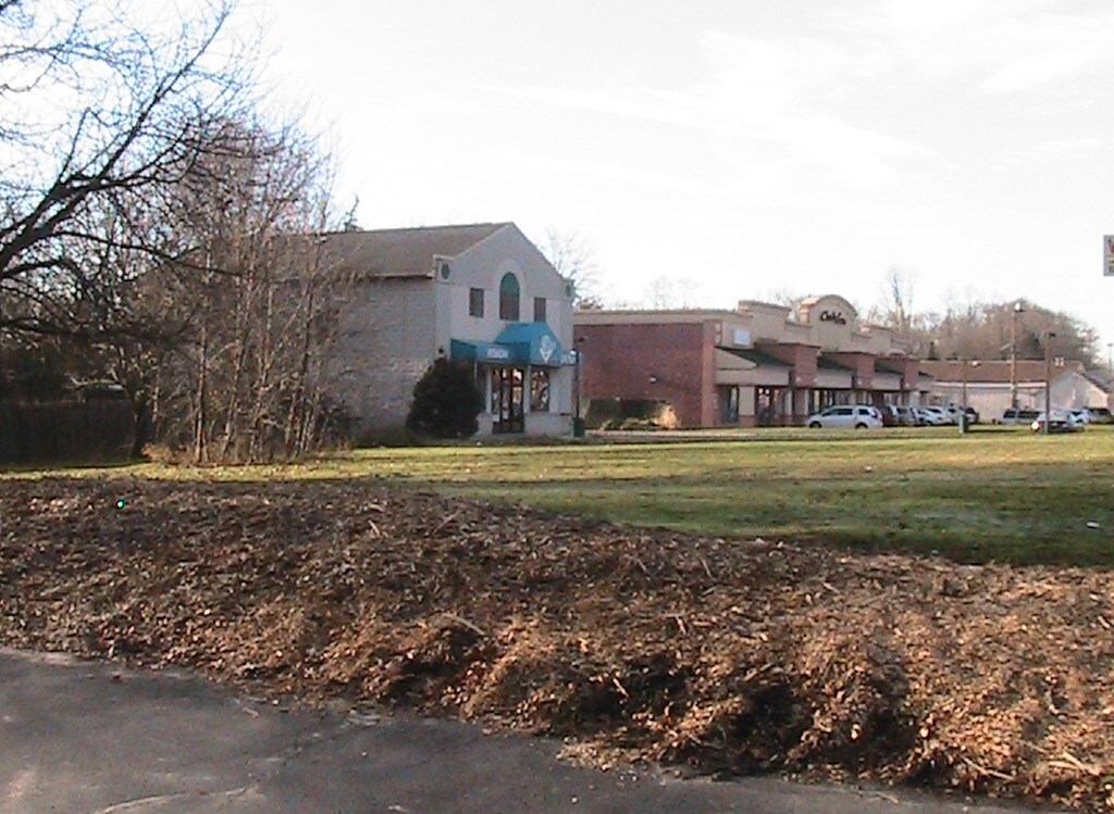 255 Route 22 E, Green Brook, NJ à louer Photo de l’immeuble– Image 1 sur 7