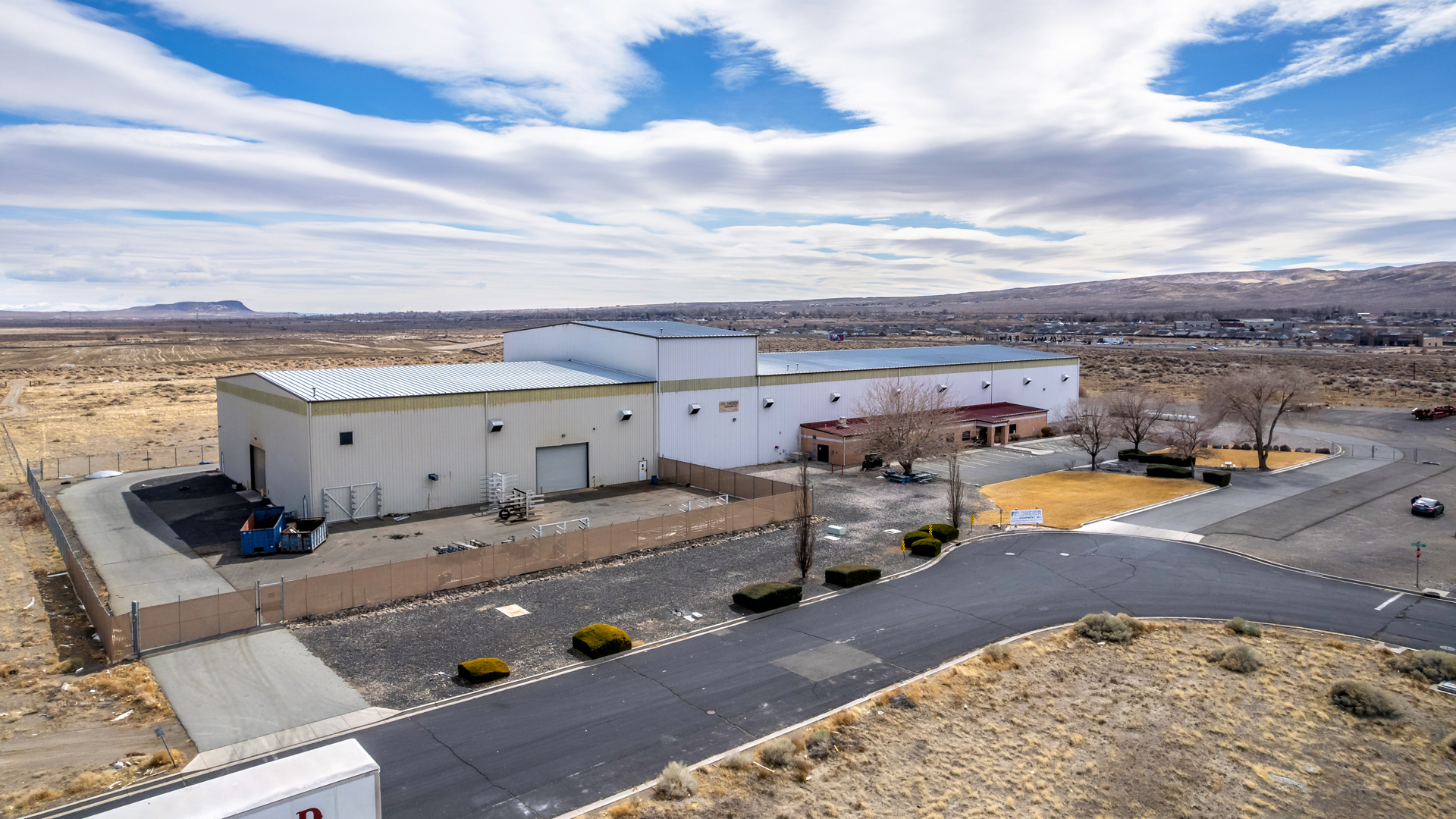 375 Industrial Dr, Fernley, NV à vendre Photo de l’immeuble– Image 1 sur 5