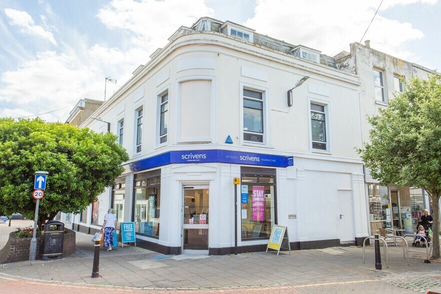 130 Mortimer St, Herne Bay à vendre - Photo de l’immeuble – Image 1 sur 5