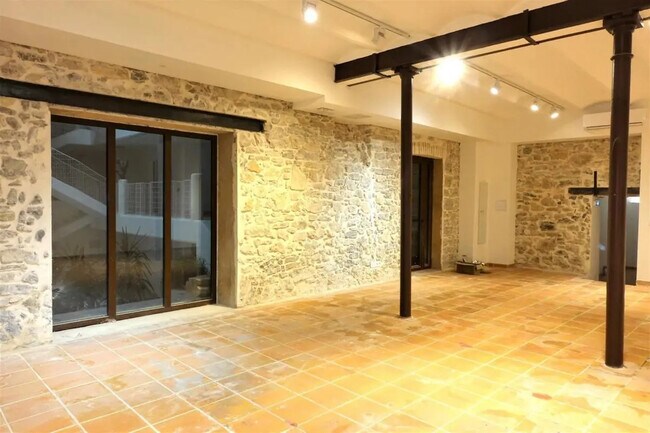 Plus de détails pour 12 Impasse Les Bellevues, Mougins - Local commercial à vendre