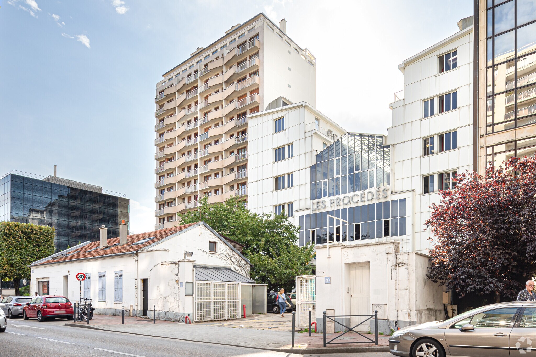 Bureau dans Vanves à louer Photo principale– Image 1 sur 3