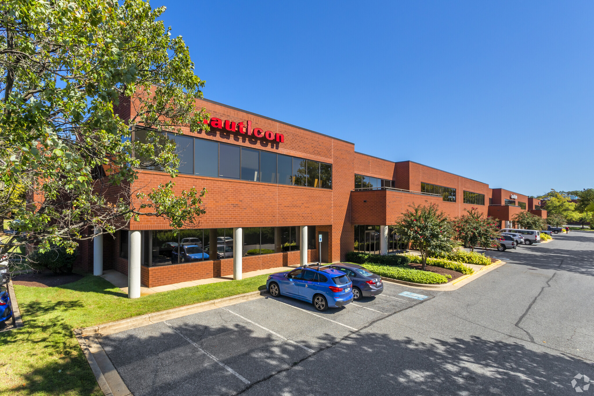 15870-15892 Gaither Dr, Gaithersburg, MD à louer Photo principale– Image 1 sur 7