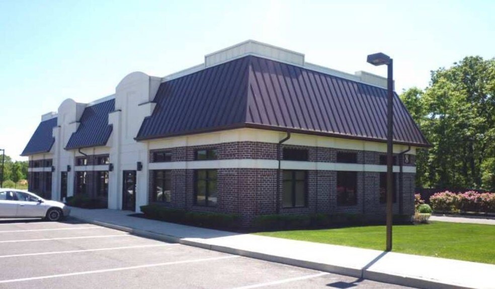 1500 Route 112, Port Jefferson Station, NY à louer - Photo de l’immeuble – Image 3 sur 6