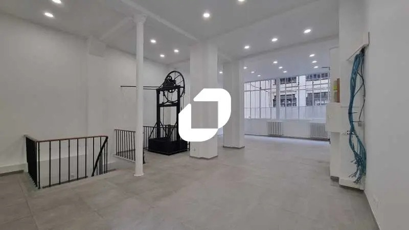 4 Rue Martel, Paris à louer - Photo de l’immeuble – Image 3 sur 19