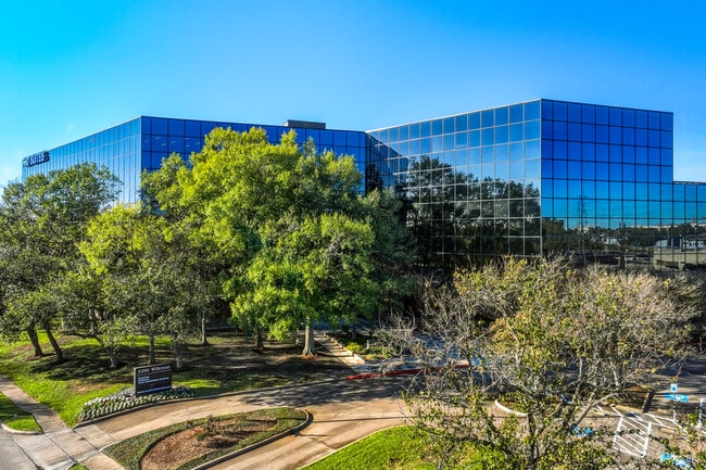 Plus de détails pour 3200 Wilcrest Dr, Houston, TX - Bureau à louer