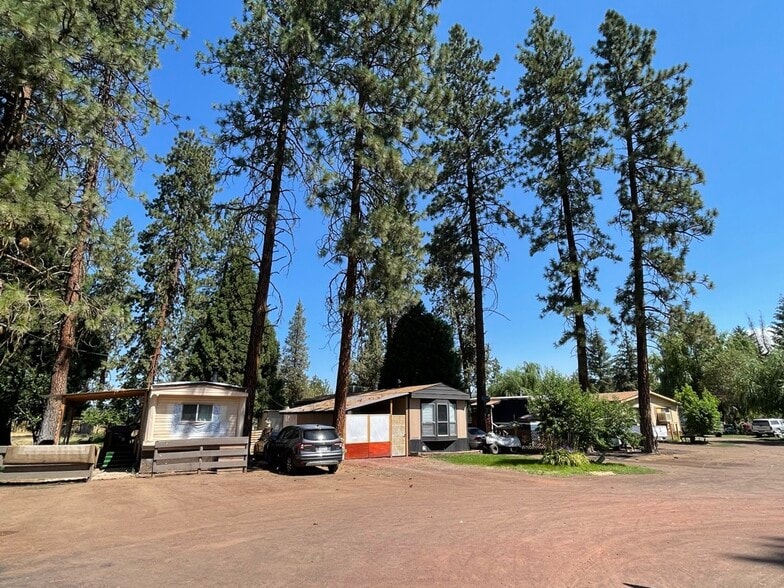 44614 State Highway 299 E, Mcarthur, CA à vendre - Photo de l’immeuble – Image 3 sur 13