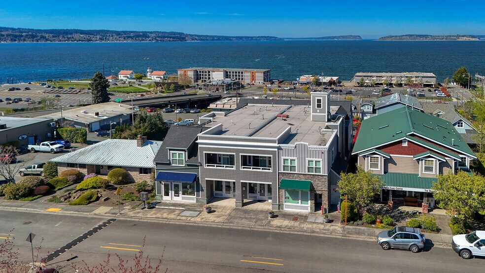 716 3rd St, Mukilteo, WA à vendre - Photo de l’immeuble – Image 2 sur 6