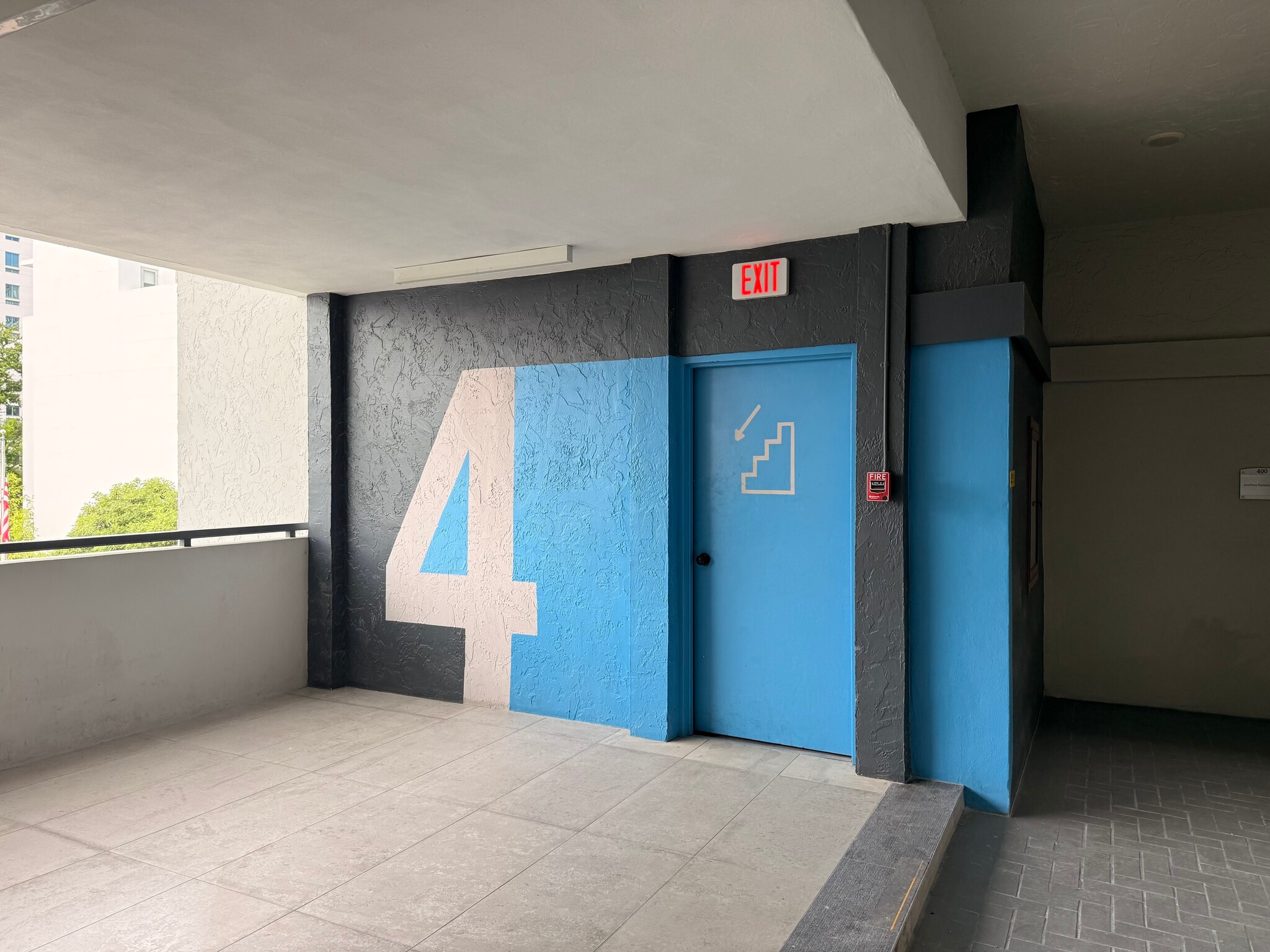 250 Catalonia Ave, Coral Gables, FL à louer Photo intérieure– Image 1 sur 1