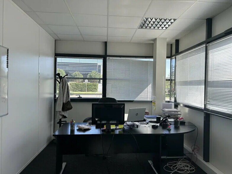 Bureau dans Colomiers à vendre - Photo de l’immeuble – Image 2 sur 7