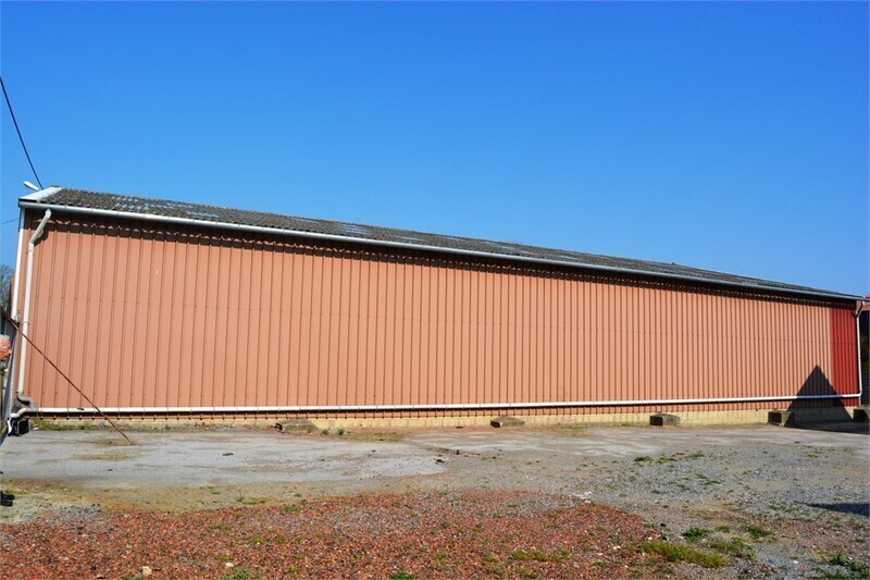 Industriel/Logistique dans Cantaing-sur-Escaut à louer - Photo de l’immeuble – Image 2 sur 9