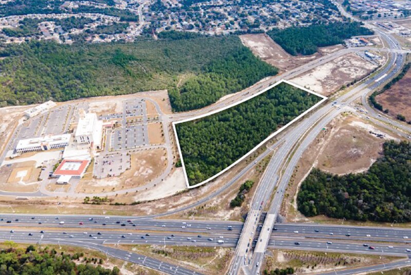 2952-2972 Halifax Crossing Blvd, Deltona, FL à vendre - Photo principale – Image 1 sur 5