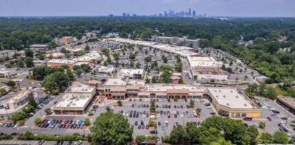 1600-1730 E Woodlawn Rd, Charlotte, NC - VUE AÉRIENNE  vue de carte - Image1