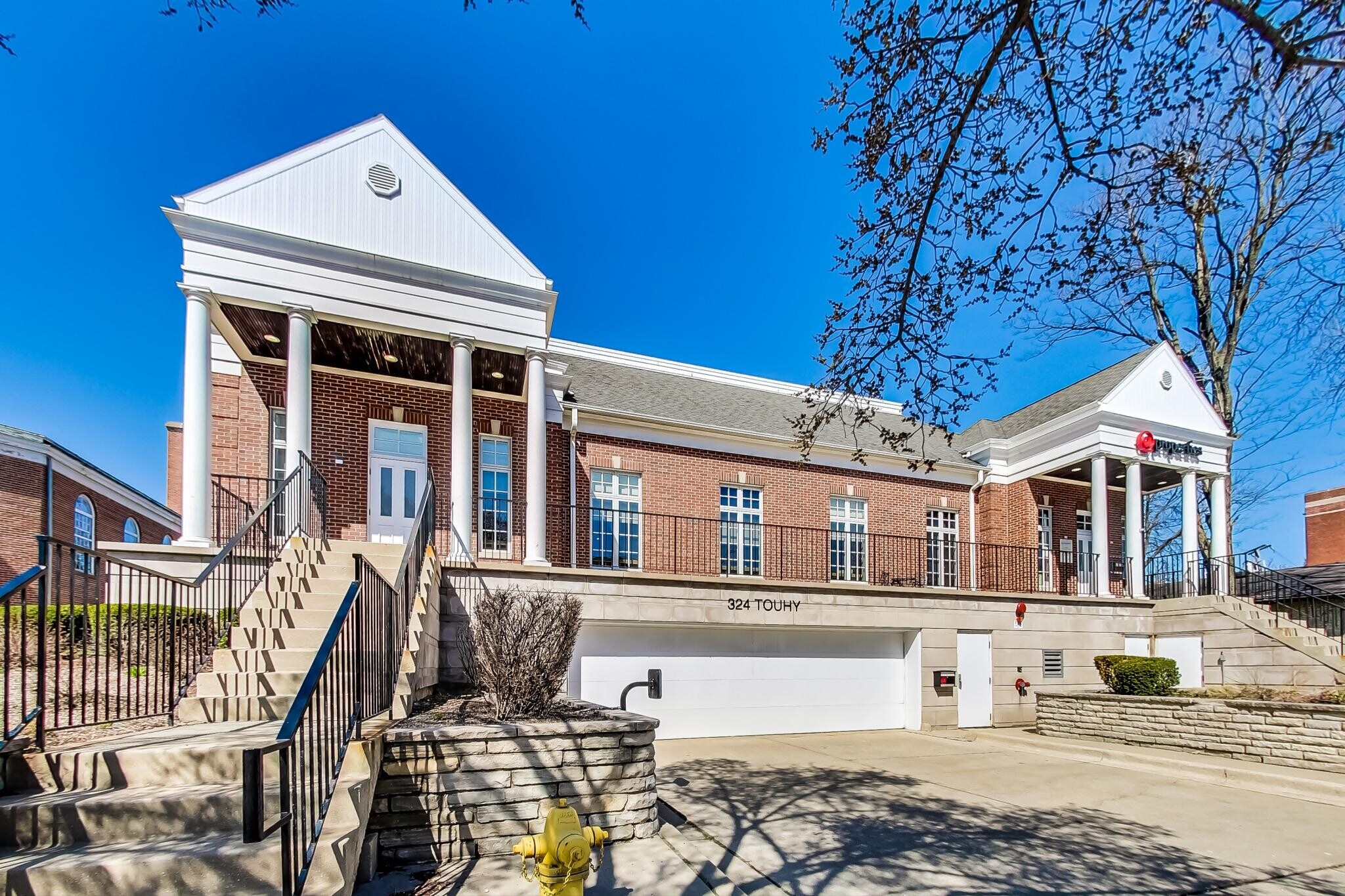 324 W Touhy Ave, Park Ridge, IL à louer Photo de l’immeuble– Image 1 sur 47
