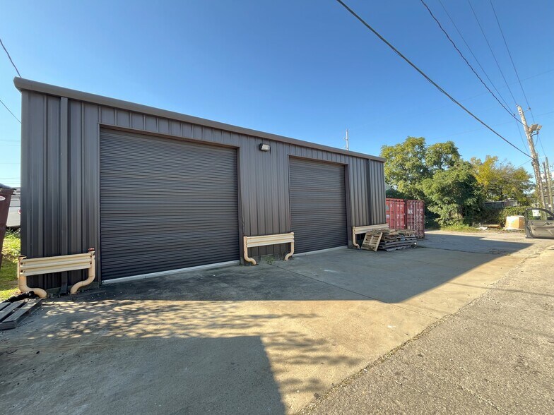 3710 Messer Airport Hwy, Birmingham, AL à louer - Photo de l’immeuble – Image 2 sur 7