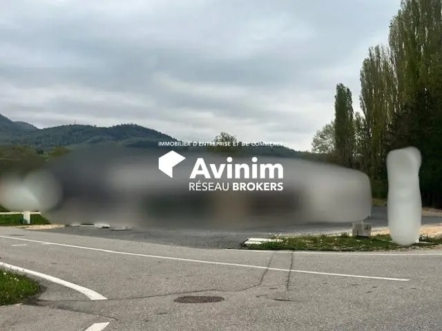 Plus de détails pour Local commercial à louer