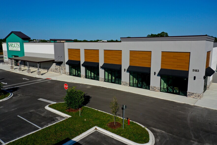 N Wickham Rd/ Business Center Blvd (SE Corner), Melbourne, FL à louer - Photo de l’immeuble – Image 3 sur 4