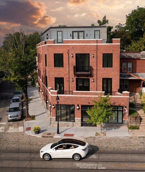 8100 Germantown Ave, Philadelphia, PA à vendre - Photo de l’immeuble – Image 3 sur 11