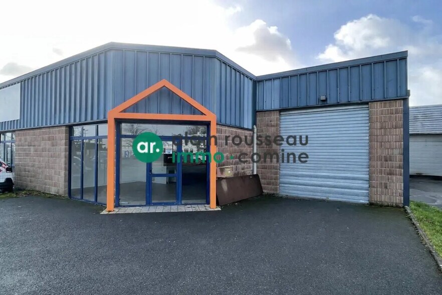 Local d’activités dans SAINT-BARTHELEMY-D'ANJOU à louer - Photo de l’immeuble – Image 3 sur 3
