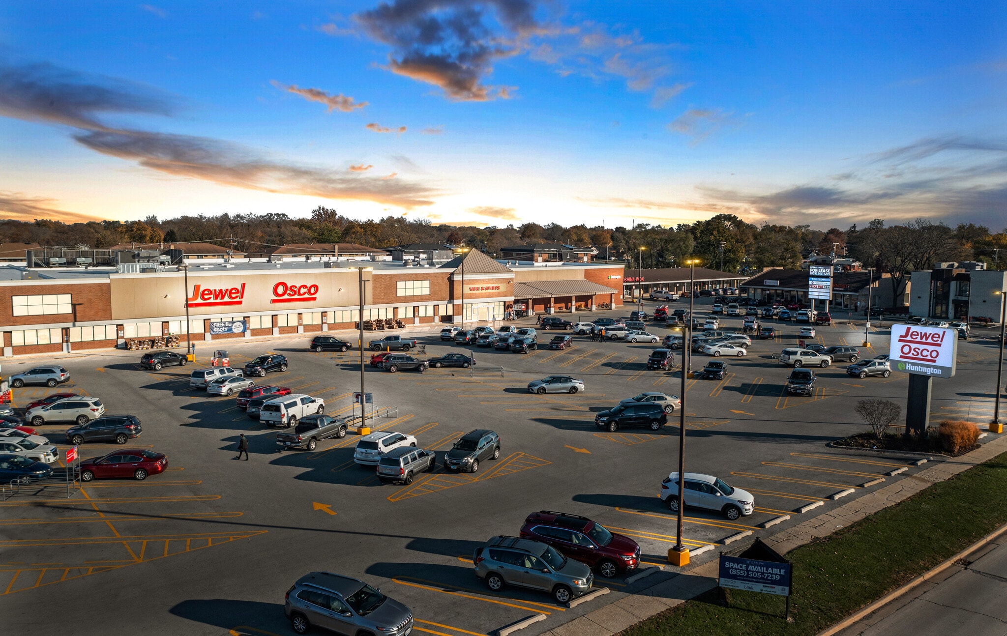 8707-8767 Ridgeland Ave, Oak Lawn, IL à louer Photo principale– Image 1 sur 22