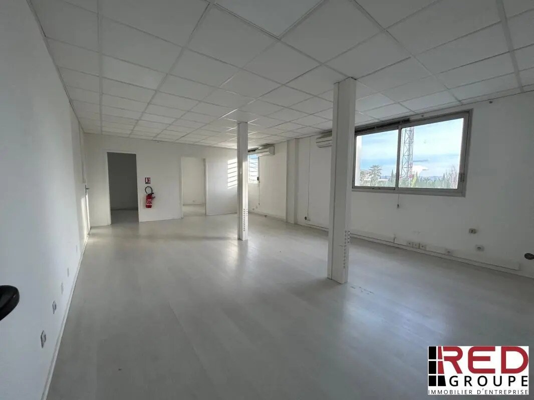 Bureau dans Éguilles à louer Photo de l’immeuble– Image 1 sur 12