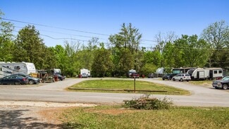 Plus de détails pour 116 Spring City Dr, Johnson City, TN - Logement à vendre