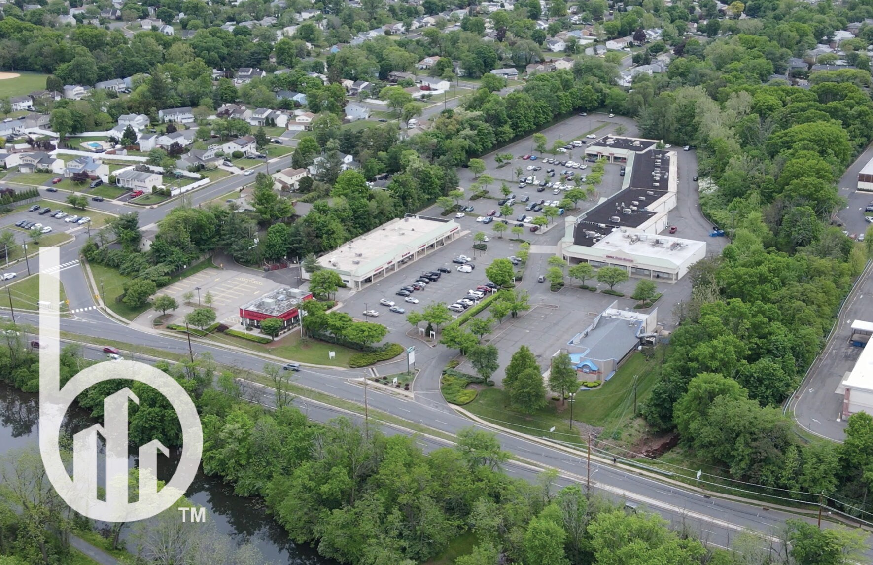 900 Easton Ave, Somerset, NJ à louer Photo principale– Image 1 sur 8