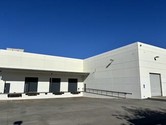 Plus de détails pour 25000 Avenue Stanford, Valencia, CA - Industriel/Logistique à louer