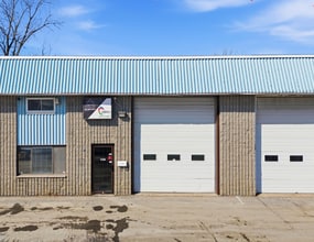 1260 Av Laplace, Laval, QC à louer Photo intérieure– Image 2 sur 3