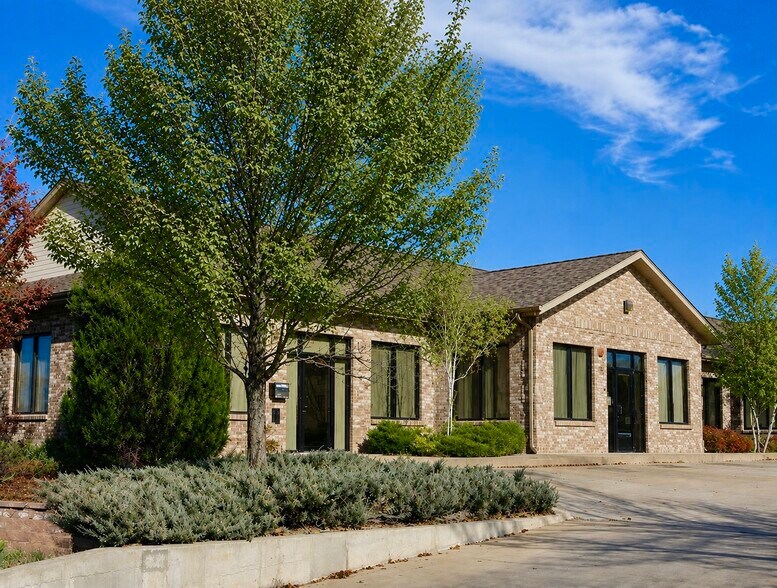 36 S 18th Ave, Brighton, CO à louer - Photo de l’immeuble – Image 1 sur 7