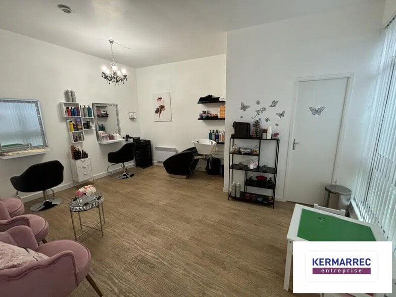 Bureau dans Vannes à louer - Photo de l’immeuble – Image 1 sur 2