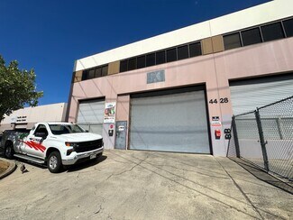 Plus de détails pour 4428 Malaai St, Honolulu, HI - Industriel/Logistique à vendre