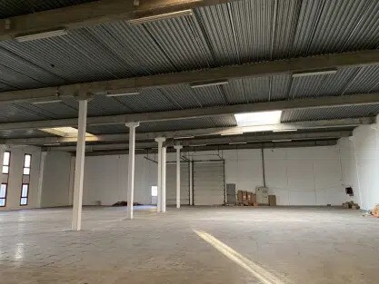 Industriel/Logistique dans Éragny à louer - Photo de l’immeuble – Image 2 sur 16