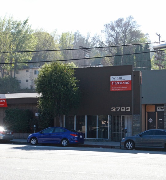 3783-3785 Cahuenga Blvd West portefeuille de 2 biens à vendre sur LoopNet.fr - Photo principale – Image 1 sur 8