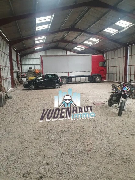 Local d'activités dans Blan à vendre - Photo de l’immeuble – Image 1 sur 6