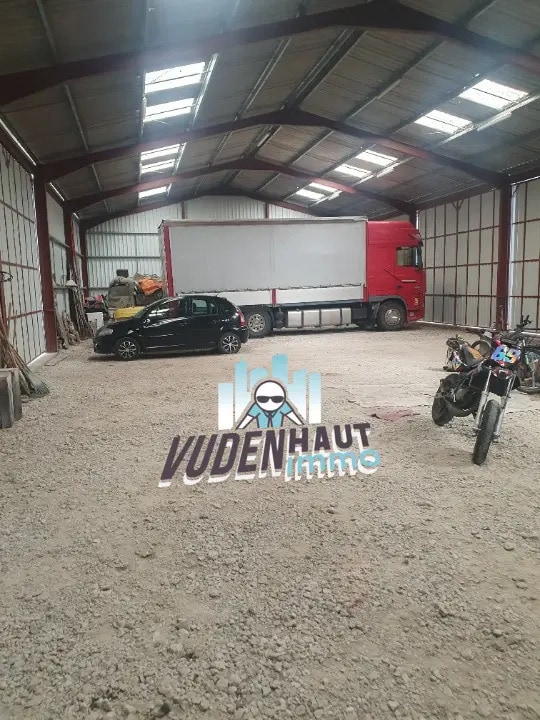 Plus de détails pour Local d’activités à vendre