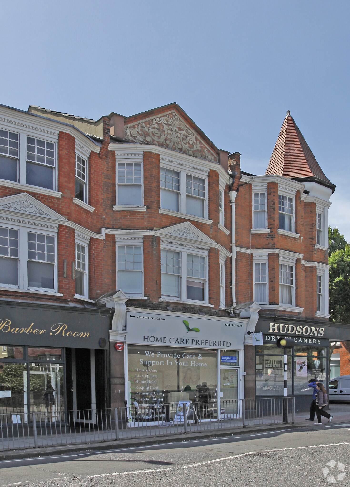 49 Station Rd, Londres à louer Photo principale– Image 1 sur 4