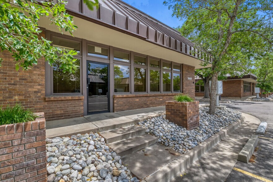 3669 S Huron St, Englewood, CO à vendre - Photo de l’immeuble – Image 1 sur 5
