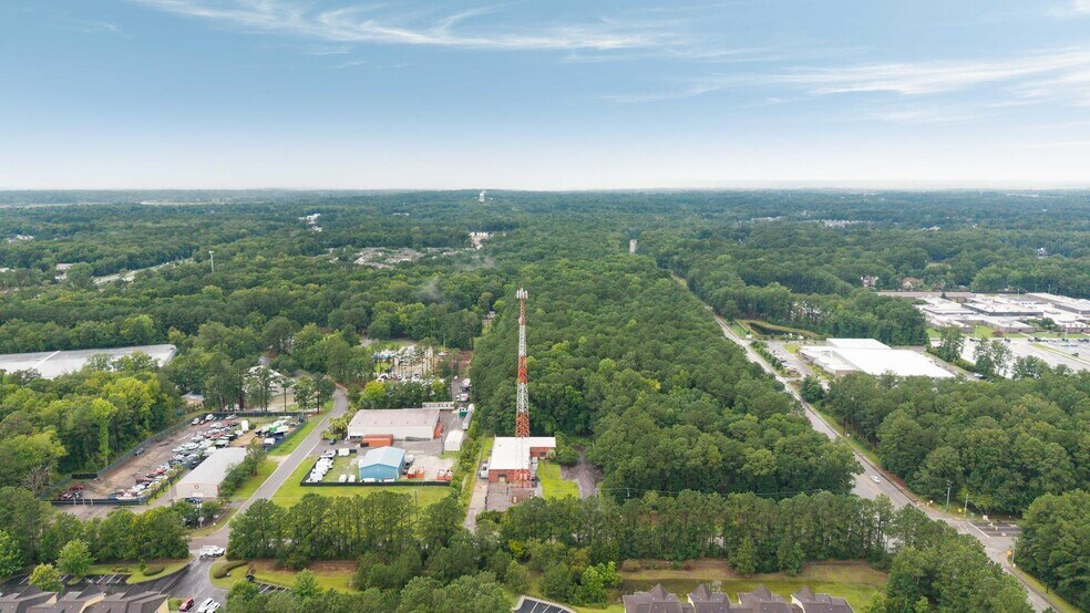 4920 Appian Way, North Charleston, SC à louer - Photo de l’immeuble – Image 3 sur 17