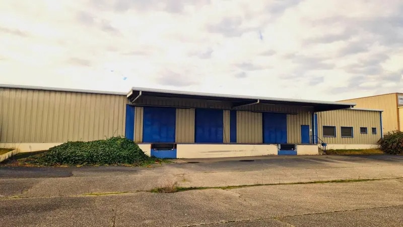 50 Rue Du Mollaret, Saint-Quentin-Fallavier à vendre - Photo de l’immeuble – Image 3 sur 12
