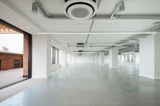 Plus de détails pour 125 Finchley Rd, Londres - Bureau à louer